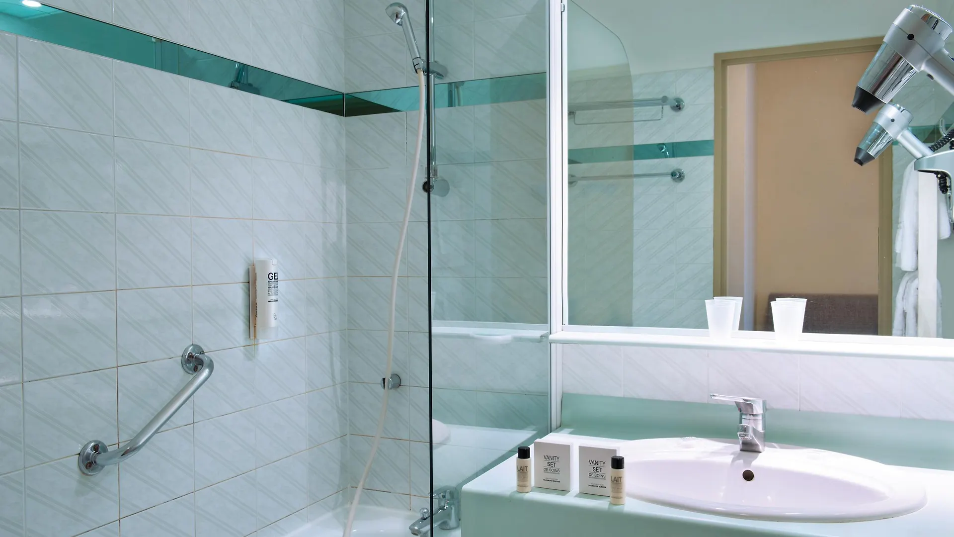 Hotel *** & Spa Vacances Bleues Villa Marlioz Εξ Λε Μπαν