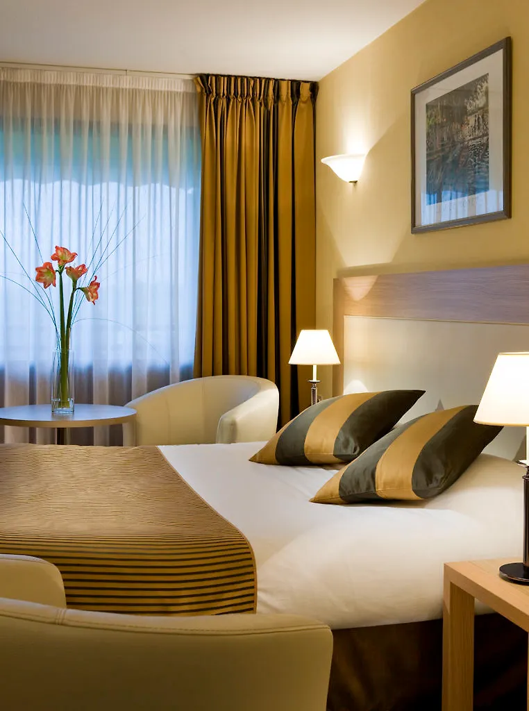 Hotel ***&Spa Vacances Bleues Villa Marlioz Aix-les-Bains Francia